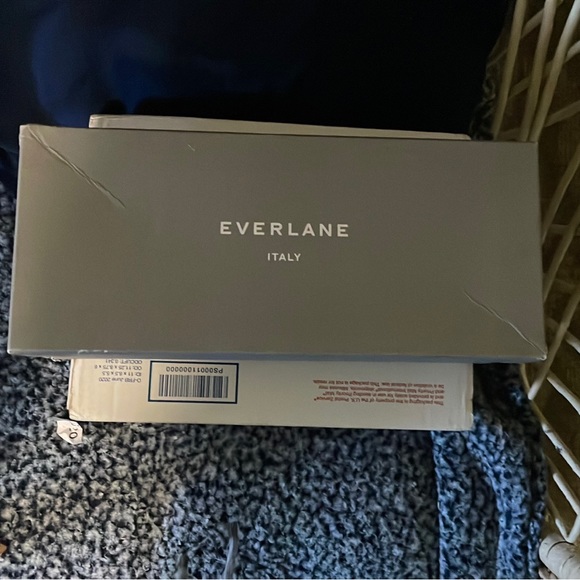 Everlane new in a box. Bought at Everlane. Suede black leather. Sling back - Picture 9 of 9